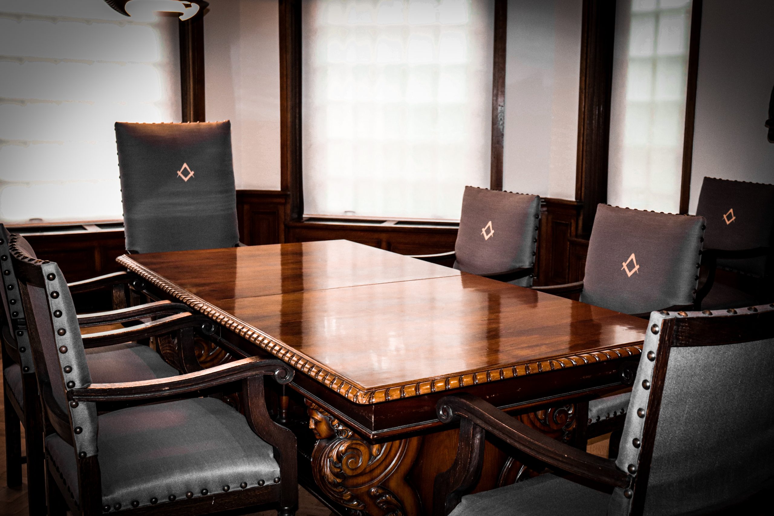 Thierry Stravers Gentleman Franc-Maçon gentleman blog Freemasons Dutch Nederlandse regalia maçonniek Vrijmetselarij Vrijmetselaarswinkel Loge Benelux